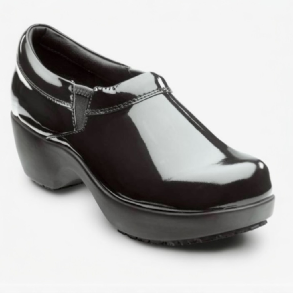 Woman’s Sr Max Leather Clog/Slip On Shoes With Slip Resistant Sole Euc.Size 11.